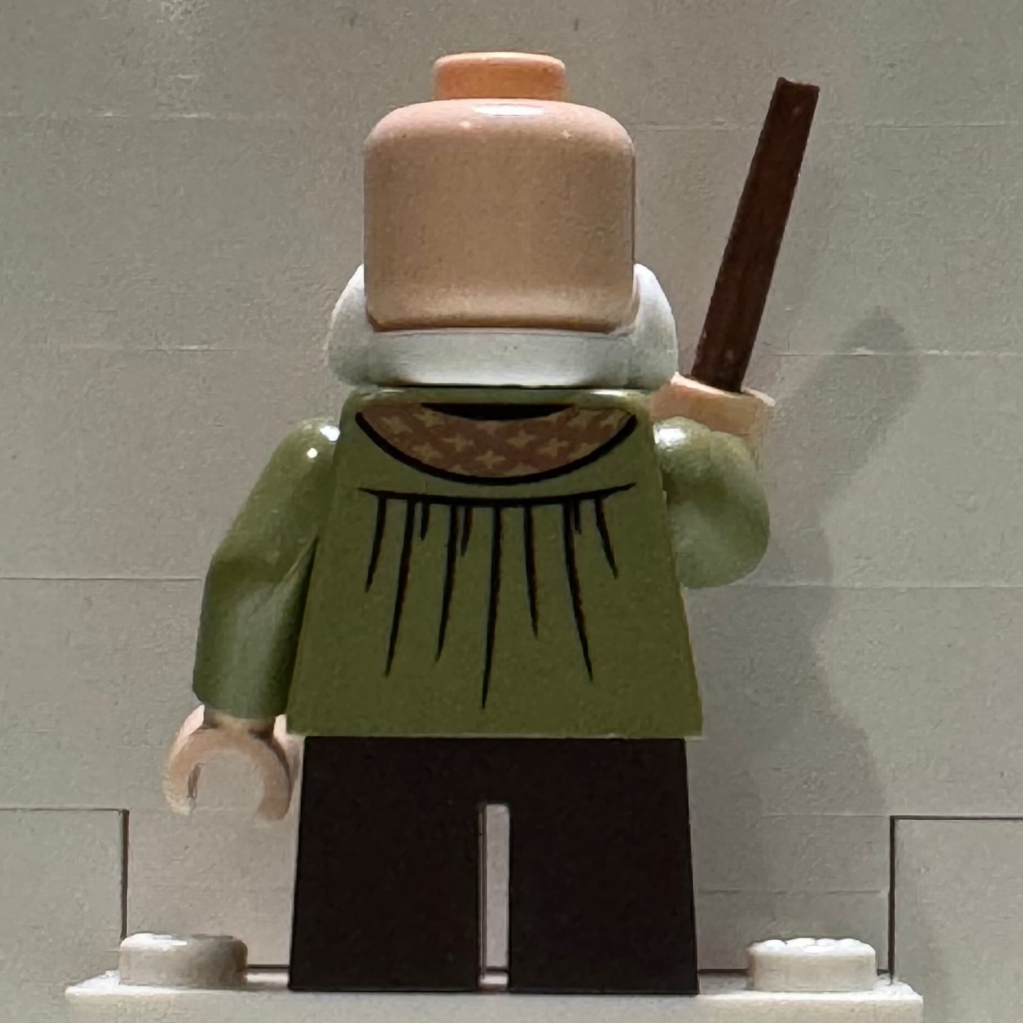 Professor Flitwick- LEGO 76442 Hogwarts Castle: Charms Class