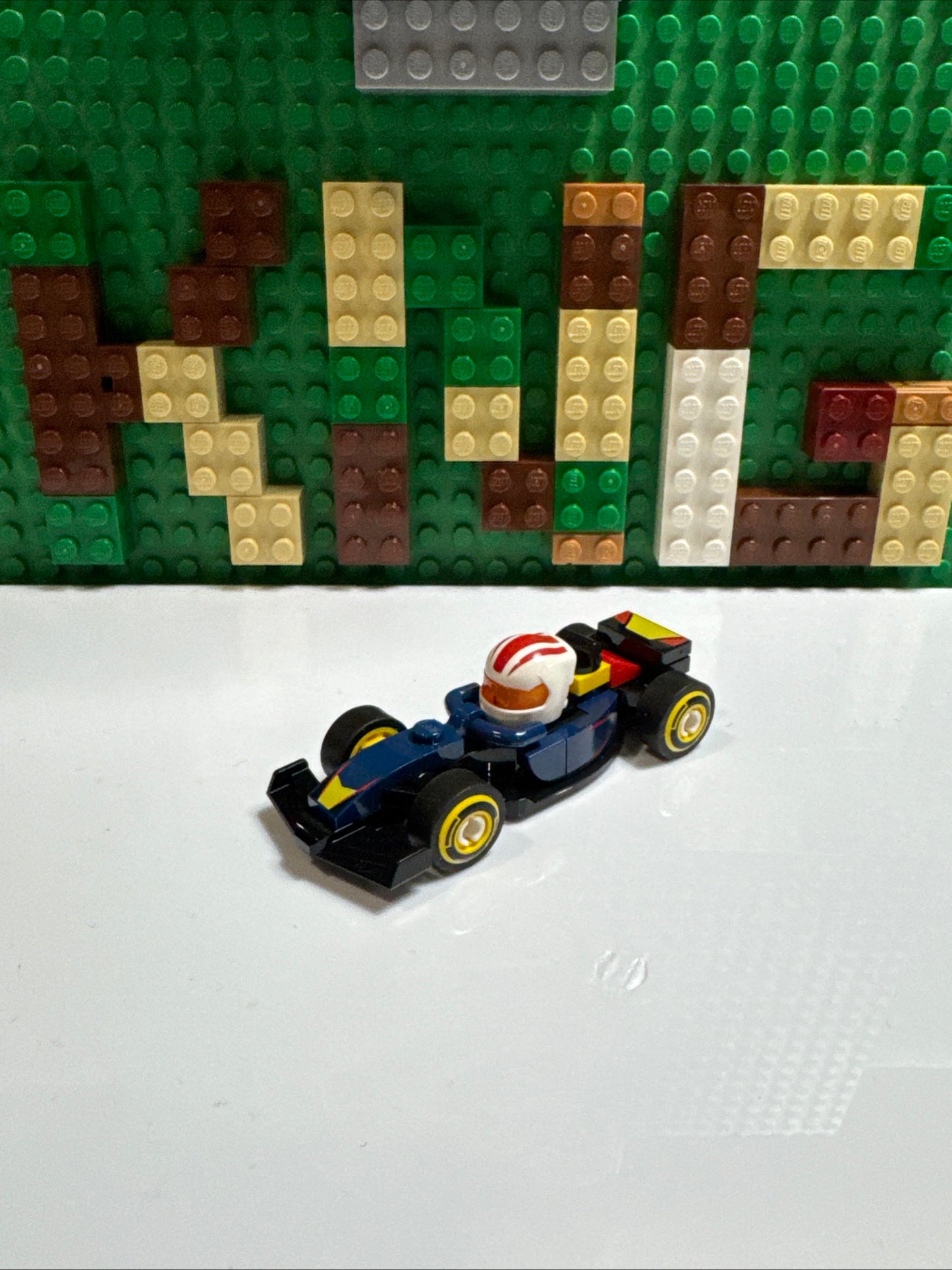 RB20 LEGO Formula F1 Collectible Race Car 71049 Red Bull