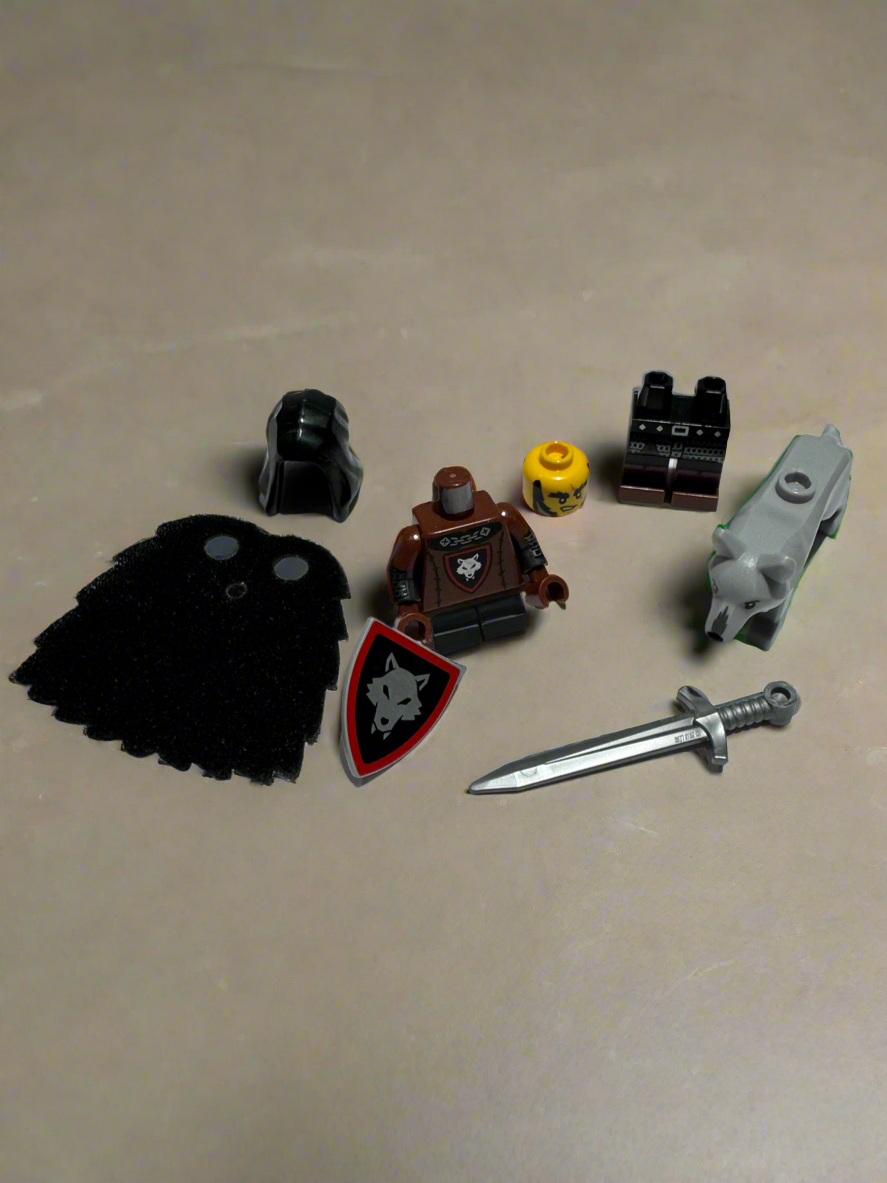 Wolfpack Beastmaster - LEGO 71048 Series 27