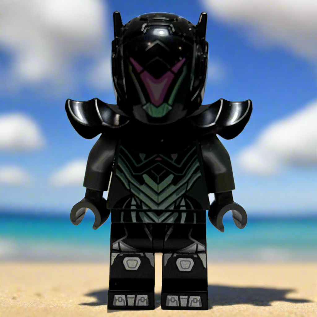 Trespasser Elite with Pickaxe - LEGO Fortnite 77073