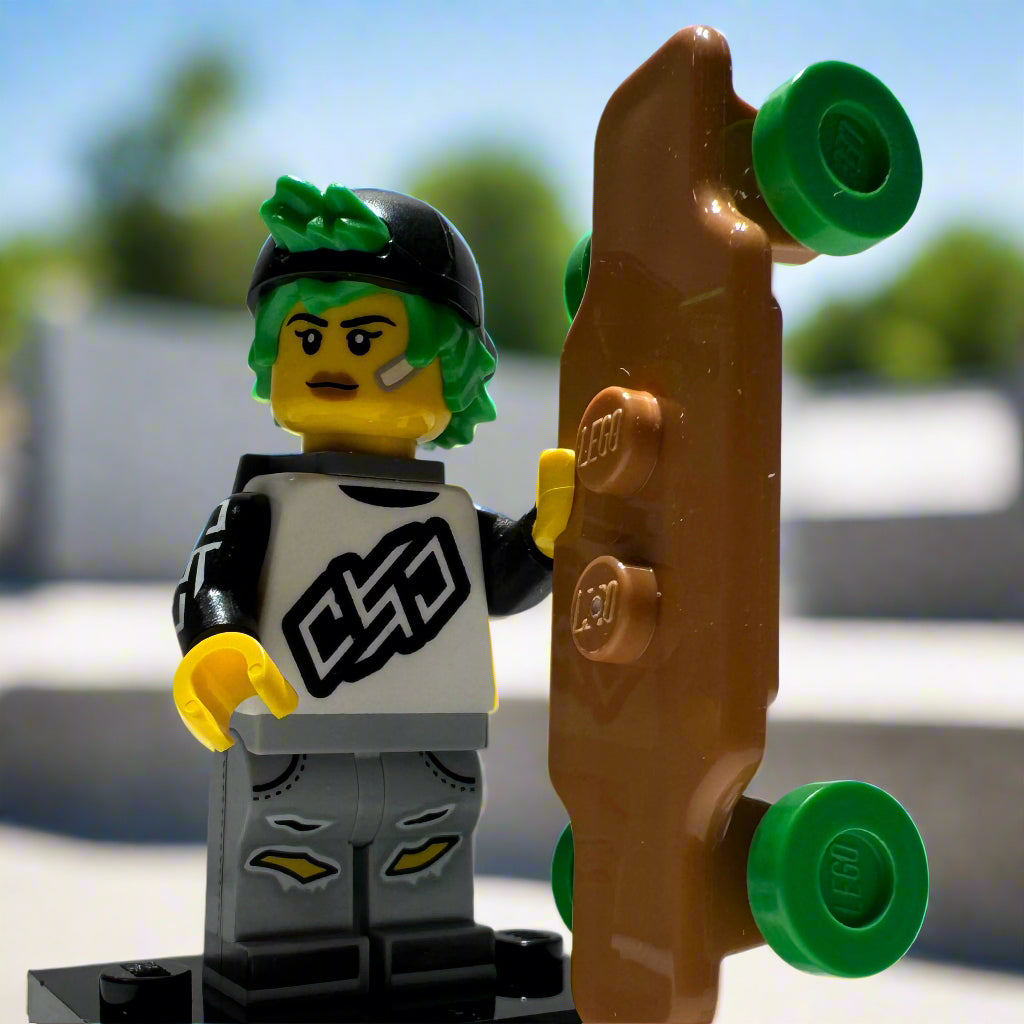 Longboarder - LEGO 71048 Series 27