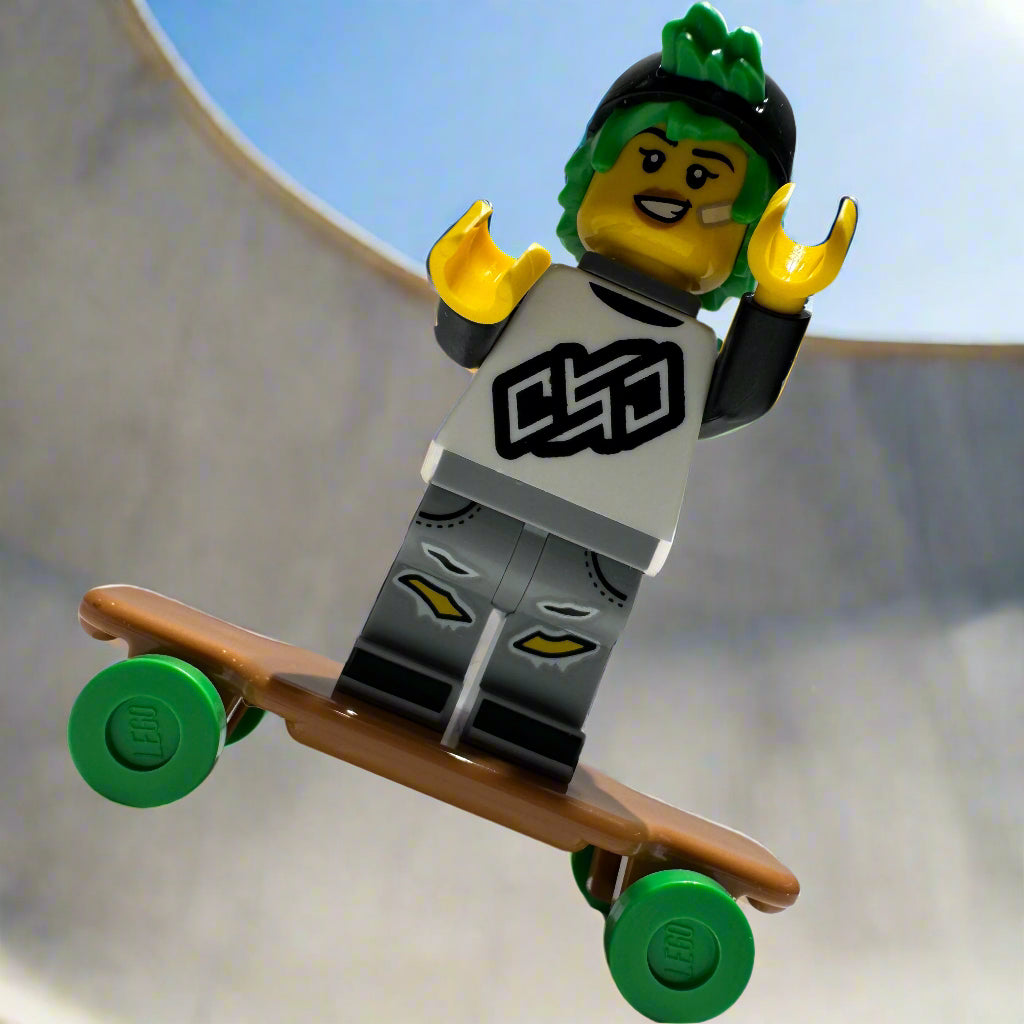 Longboarder - LEGO 71048 Series 27