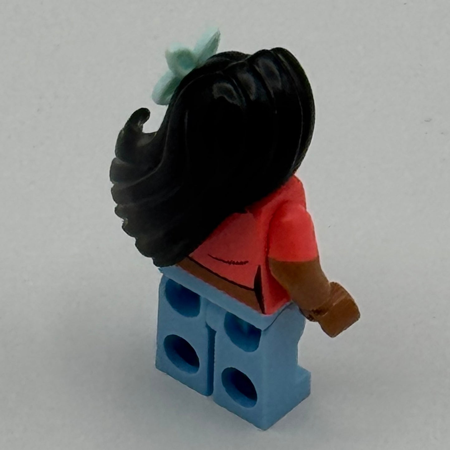Nina Minifigure From Lego 43268 Disney’s Lilo & Stitch Beach House