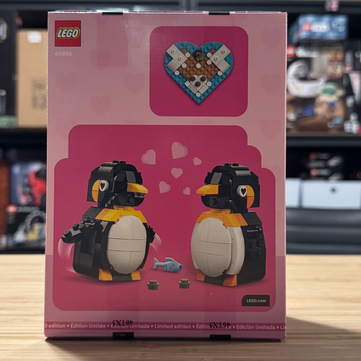LEGO 40886 Penguins In Love GWP Valentine Rare Gift Display Set