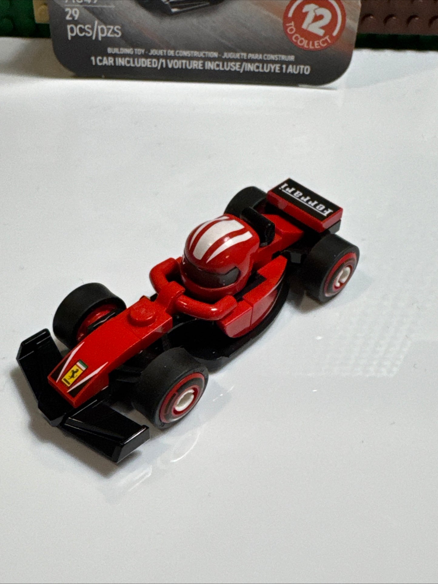 Ferrari LEGO Formula F1 Collectible Race Car 71049