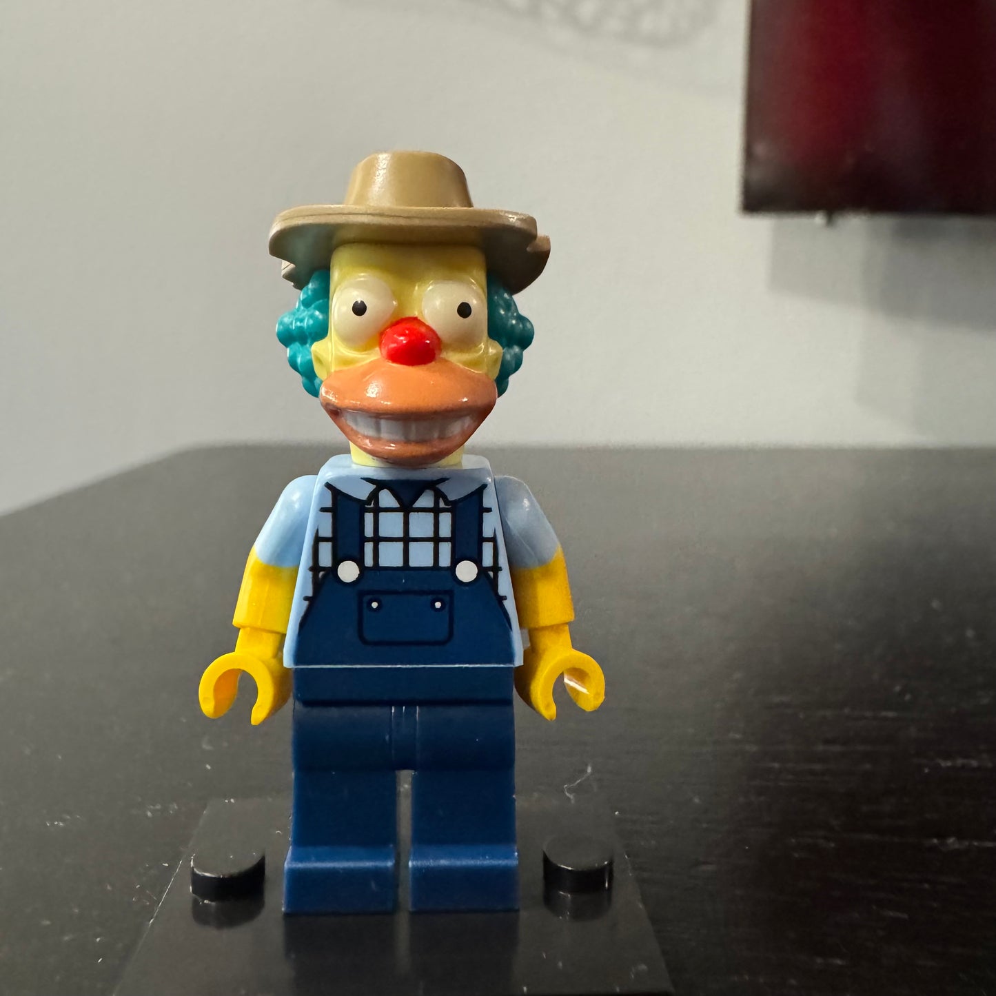 Farmer Krusty The Clown - LEGO 10352 Krusty Burger