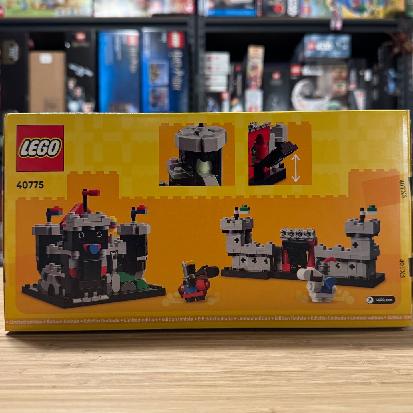 LEGO 40775 Mini Knights Castle Insiders Exclusive Rare Set