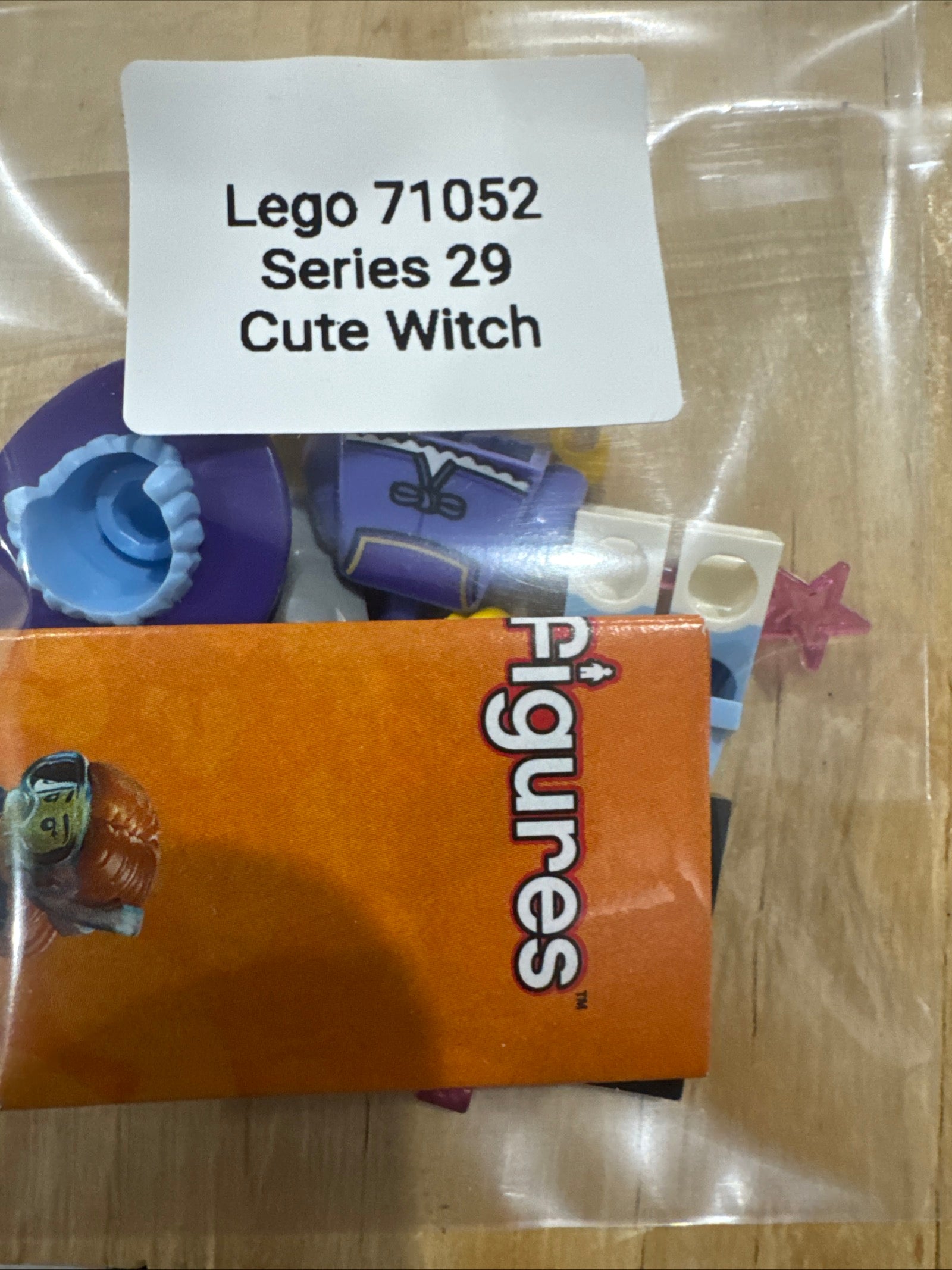LEGO 71052 Series 29 Cute Witch minifigure – individually repackaged