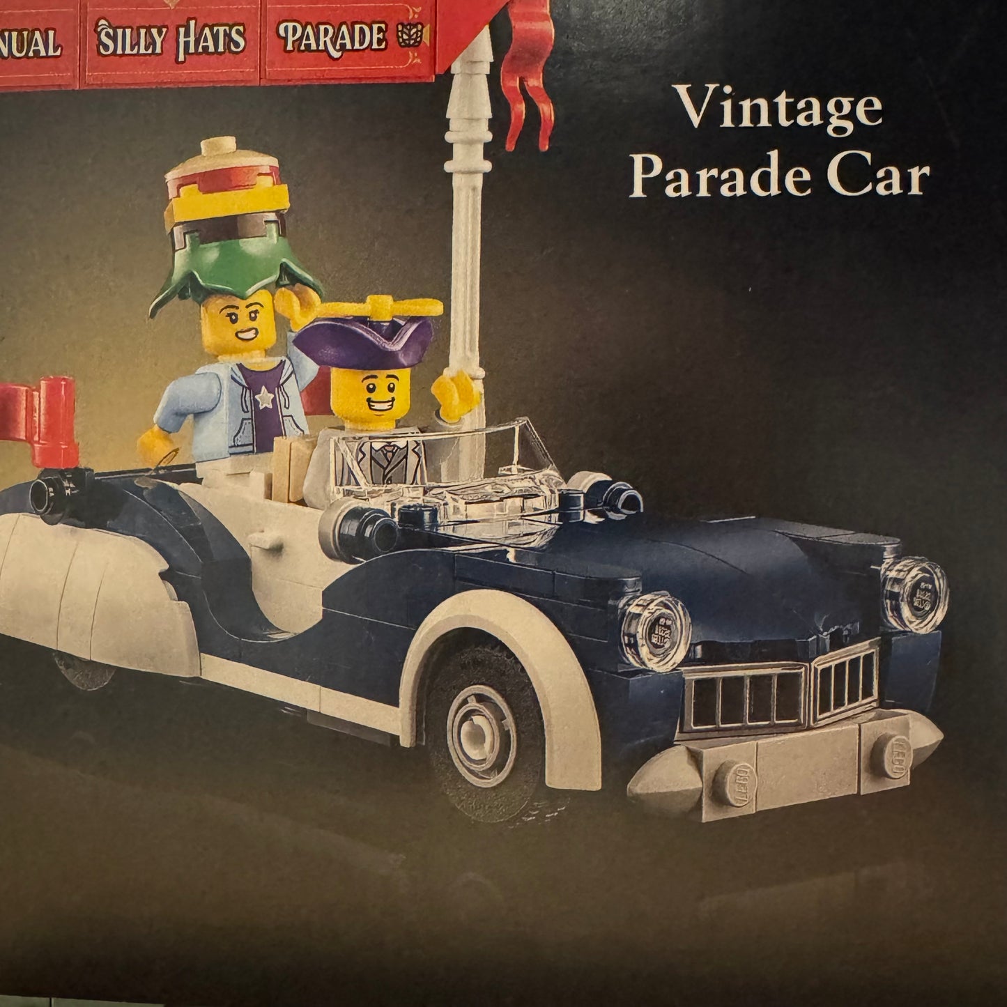 LEGO 40913 Vintage Parade Car Icons GWP Rare Display Collector Set