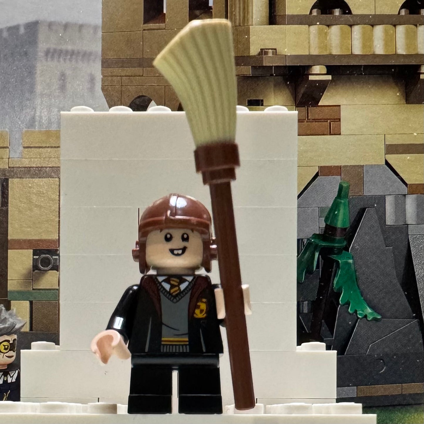 Neville Longbottom Minifigure From Lego 76447 Flying Lessons