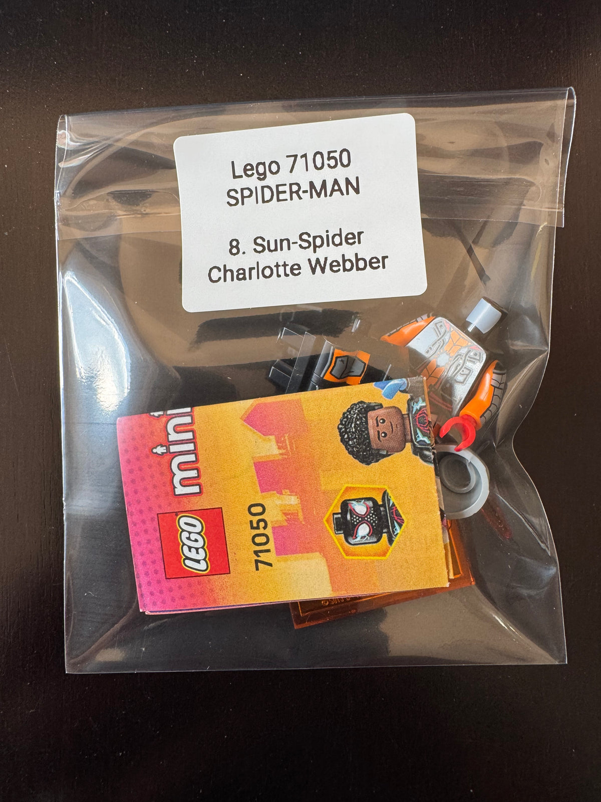 LEGO 71050 Sun-Spider Charlotte Webber minifigure