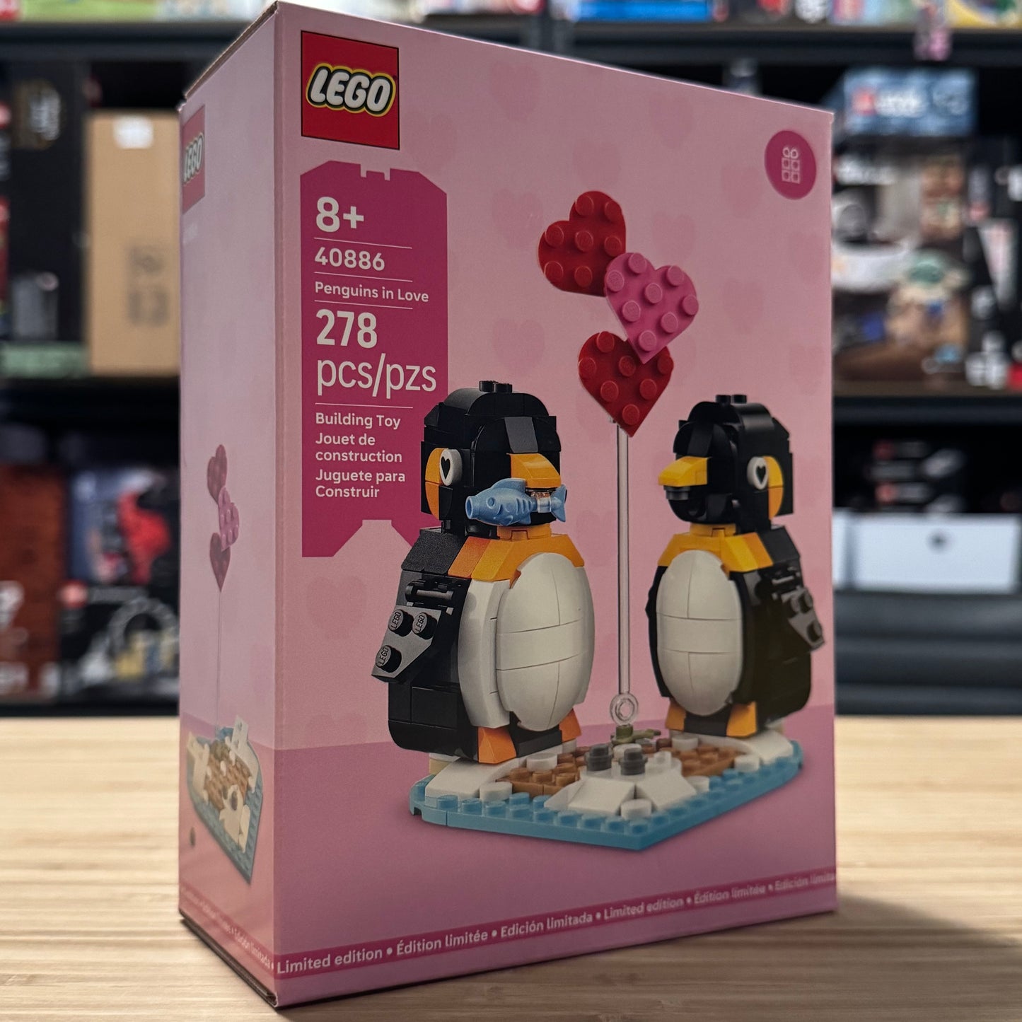 LEGO 40886 Penguins In Love GWP Valentine Rare Gift Display Set