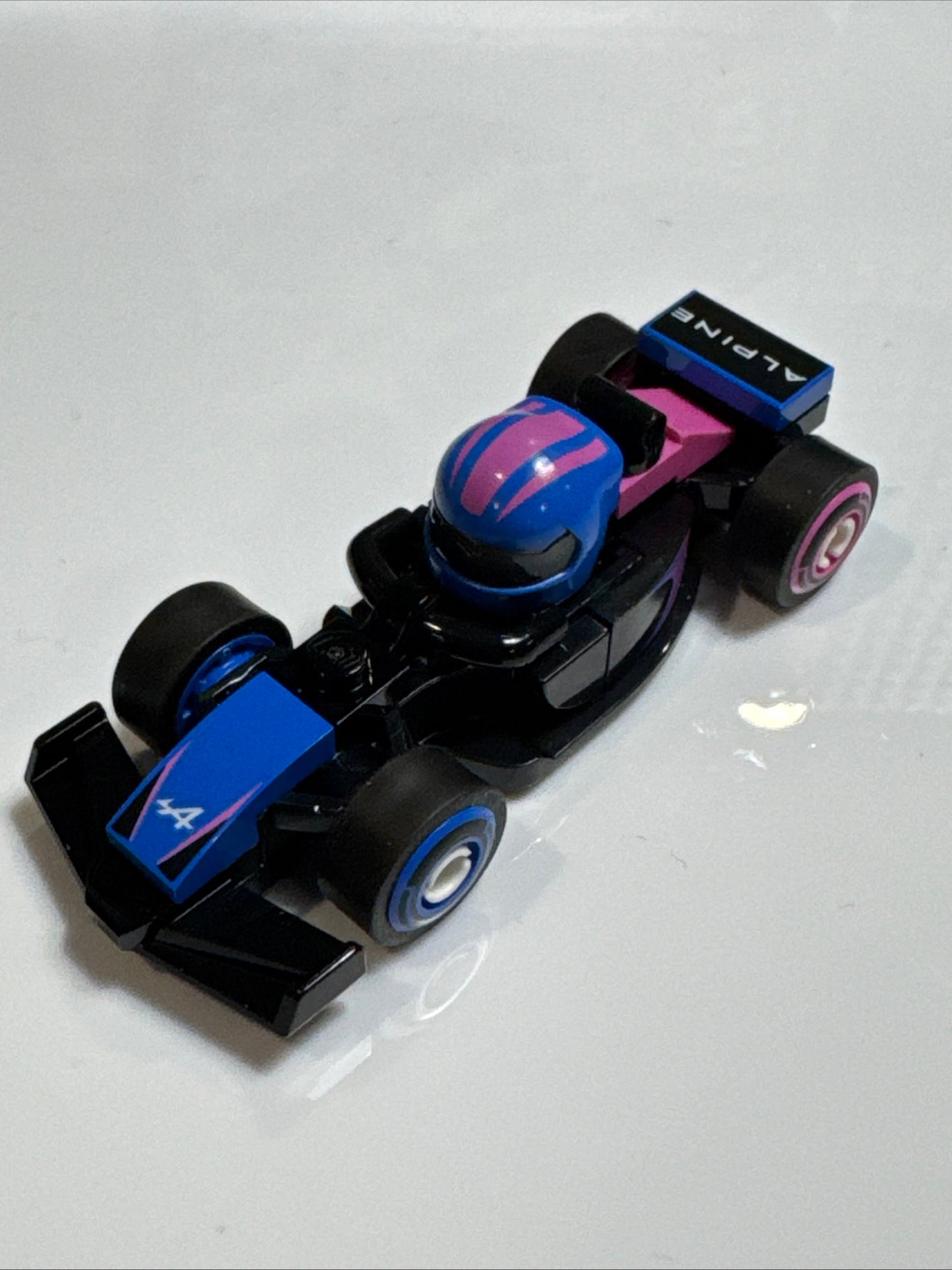 Alpine LEGO Formula F1 Collectible Race Car 71049