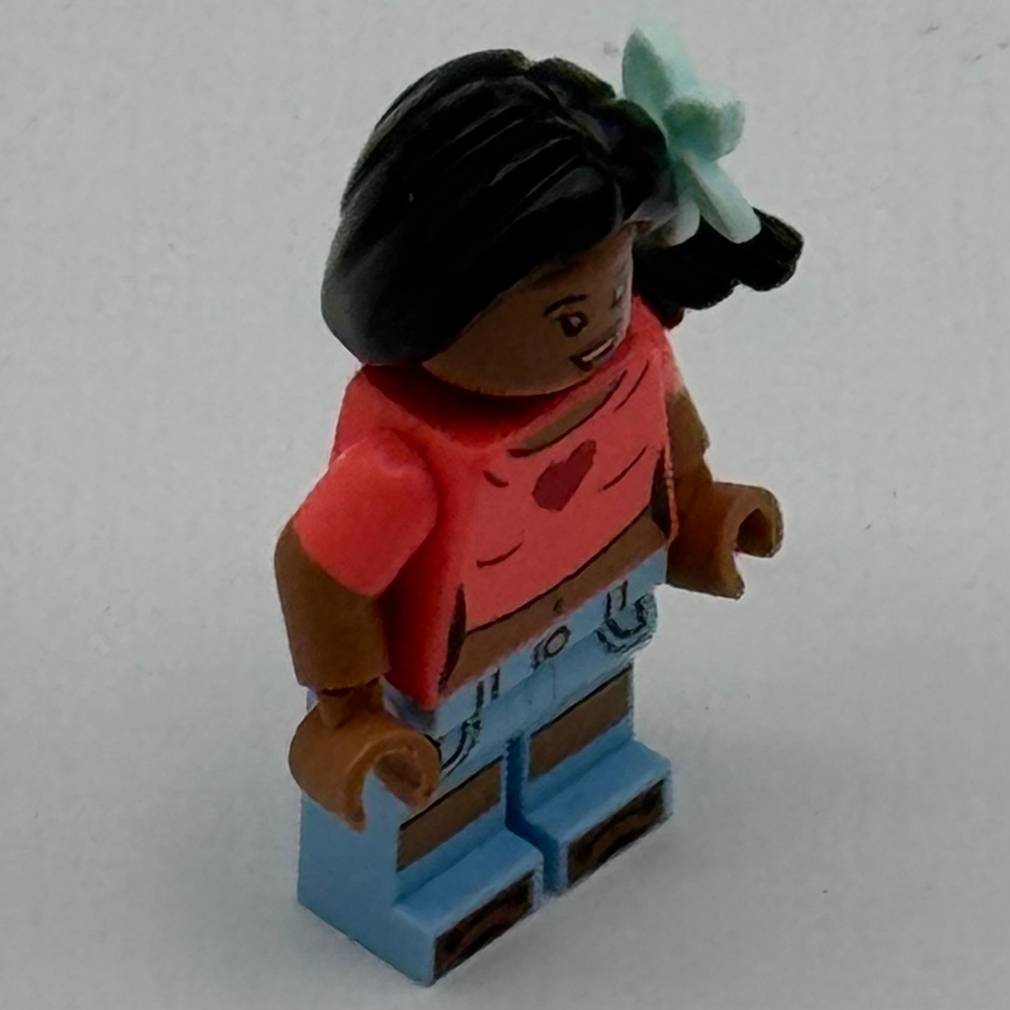 Nina Minifigure From Lego 43268 Disney’s Lilo & Stitch Beach House