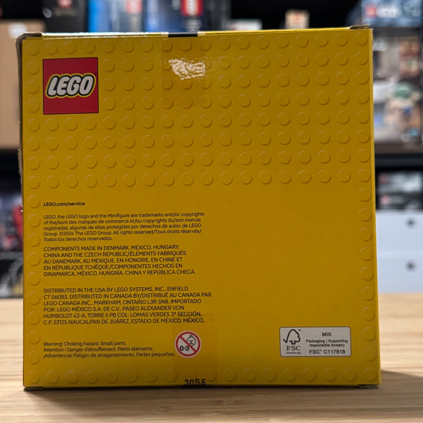 LEGO 6607199 Retro Space Explorer 5009806 BNIB Insiders Rare Set