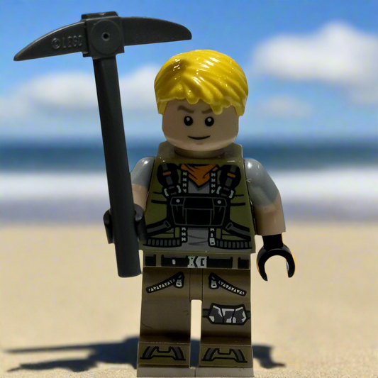 Battalion Brawler with Pickaxe - LEGO Fortnite 77073