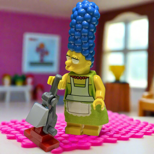 Marge Simpson - LEGO 71006 with Vacuum