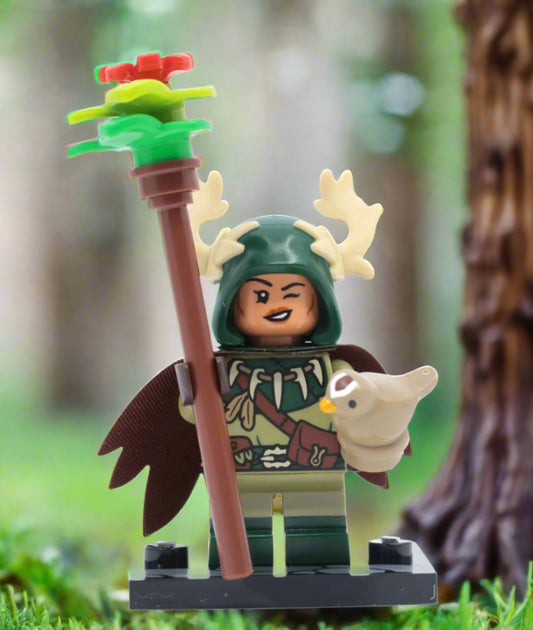 Halfling Druid LEGO 71047 Dungeons & Dragons Minifigure